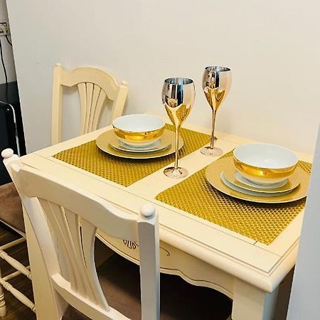 דירות Târgu Jiu Garsoniera Lux Centru Pietonal Tirgu - Jiu מראה חיצוני תמונה